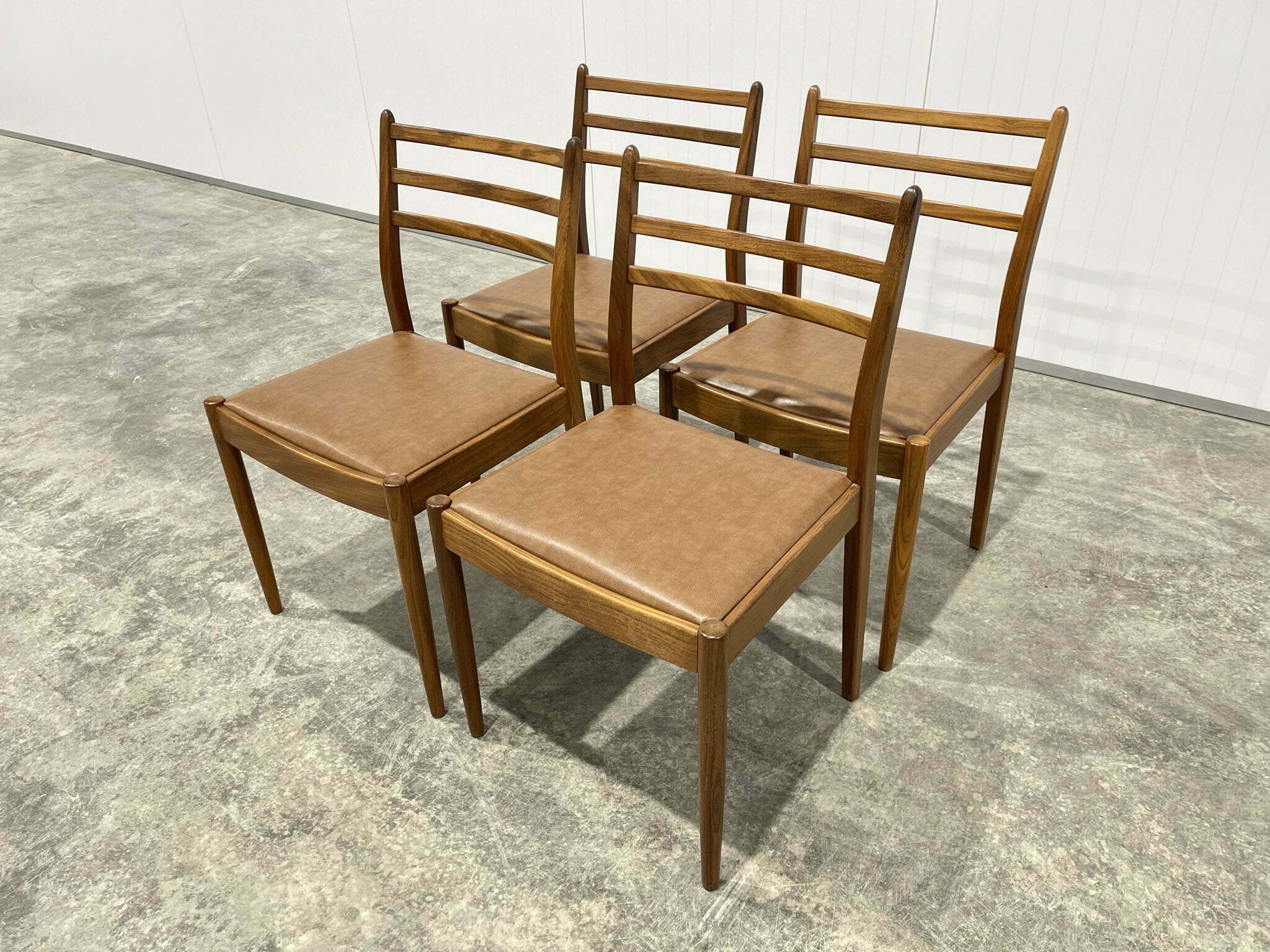 Set Of 4 Teak Dining Chairs With Vinyl, G Plan Dining Chairs Teak