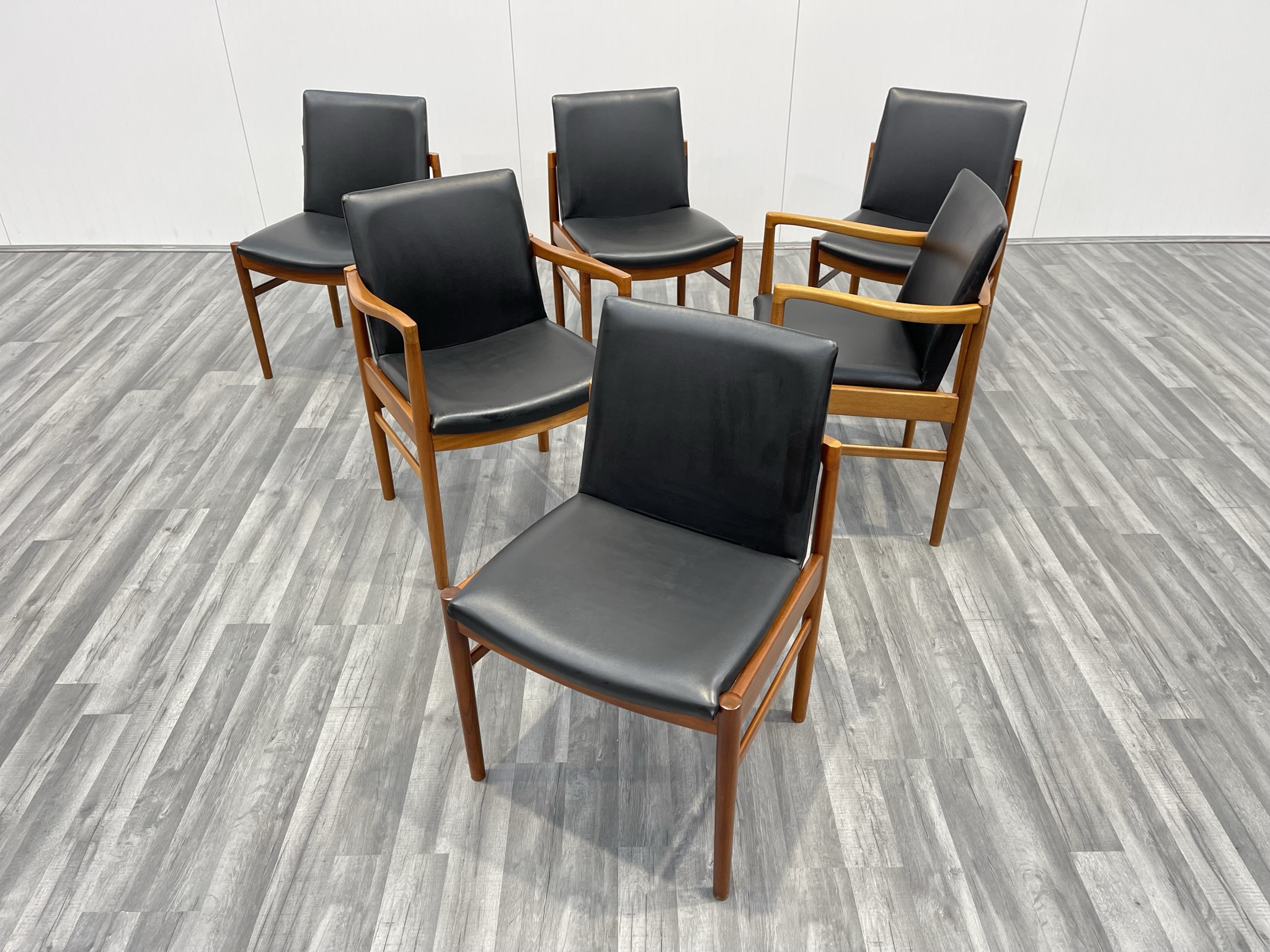 6 mid century dining chairs by beithcraft